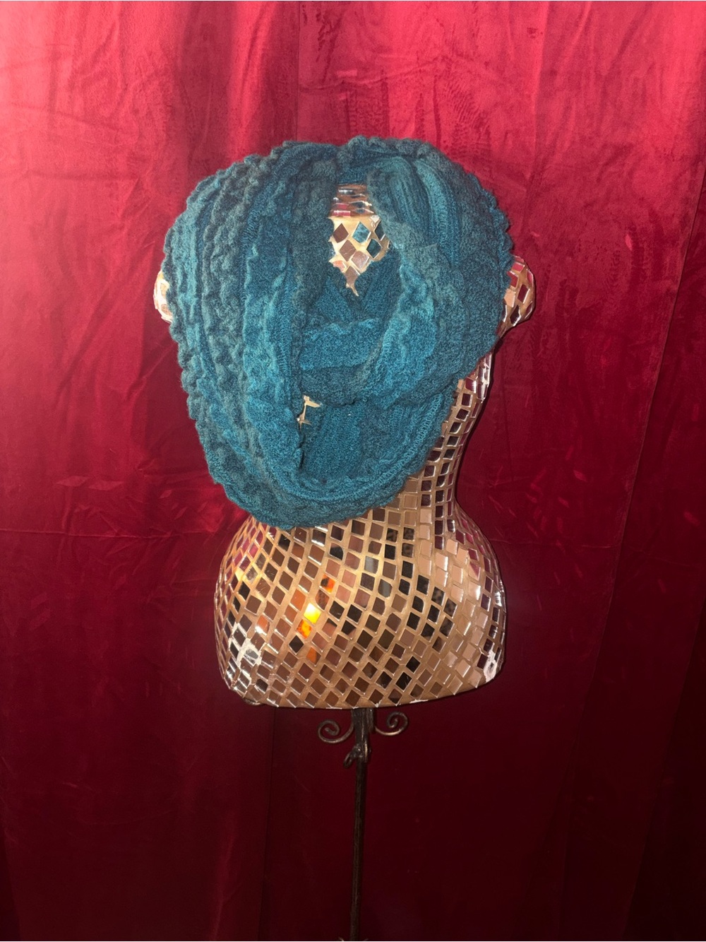 Charlie Paige Teal Open-Knit Scarf - Picture 2 of 3